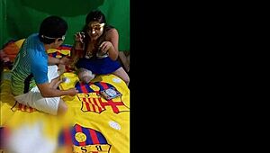 18岁少年喝酒玩性游戏直干到高潮