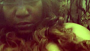 Rea Masks Up For Dildo Pussy Play And Sucking?