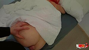 Aku Gak Tahan Dorongan Buat Sama Anak Tiri, Rasain Setiap Momen Intens Bareng.