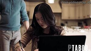 if these walls could talk, seth gamble bangs lulu chu and slimthick vic 😍