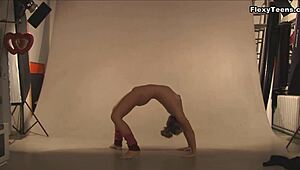 Mashka pizdaletova stretches flexible body nude