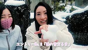 White Cat Mya Creates Snow Sculpture Art on Nacchi Travel