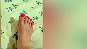 Wow, young babe rubs sexy feet with pink pedicure for intense orgasm!
