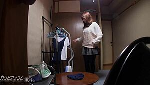 Hei, uită-te la pickup-ul sălbatic de pe stradă cu amatori japonezi!