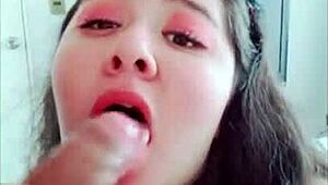 Lizren Performs Oral On Diablita Chilena