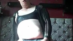 Hey, mark wright as a bisexual sissy craves real cock fucking on cam with dildo cumshot.