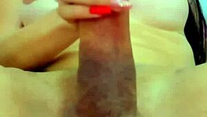 Yo, caught this shemale on Chaturbate working a massive cock like a pro.