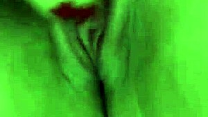 Athletic Sarada Squirts While Using Masturbator