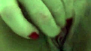 Athletic Sarada Squirts While Using Masturbator