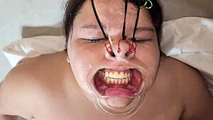 curvy babe loves sloppy ass to mouth in homemade clip