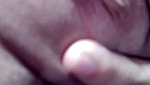 Horny babe begs for kisses on mouth and pussy, riding to orgasm