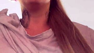 gym cardio got me hot, ripped clothes off, wet pussy dripping 😏💦