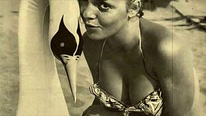 I love these top twenty vintage beauties in outdoor settings