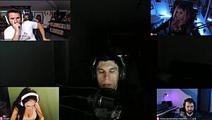 joycgee and fancy 3 on webcam chat