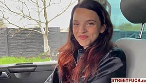 Ей, искаш ли да гледаш как Охана Пети я чукат навън, докато мъжът й е вкъщи?