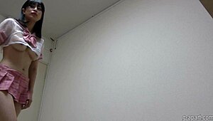 I’m so turned on watching this babe undress and show her amazing tits