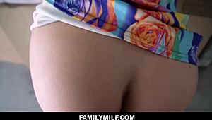 Stepson Drills Stepmom Savana Styles in Garage POV Action