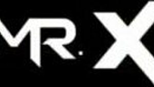 i takes a hot shower in fashion business