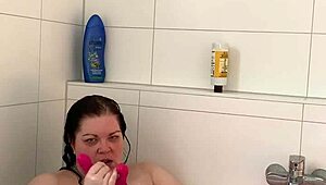 jerk off guide in the tub, oops!