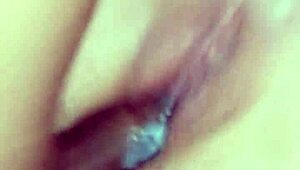 Resaboo feels creamy creampie in her gushy shaved pussy.