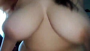 OMG, Freundin meiner Freundin bettelt um Fick vor ihrer Ankunft, mexikanischer Arsch der Wahnsinn! 😜