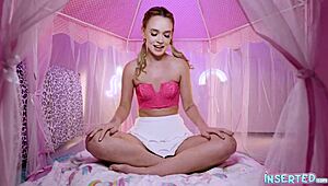 Khloe Kingsley Performs Insertion In Doggystyle And Cowgirl Riding