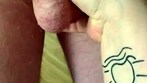 Sein Schwanz BESPielt. German chubby milf enjoys fat cock in wild assfucking.