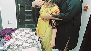 يا إلهي، الأخت الزوجة الهندية المليانه مفاجأة من أخوها الزوج 😲