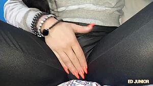 Fumando e fodendo sem camisinha com gostosa Carol Corrales 😍