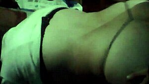 i fuked my latina milf gf doggy in da dark