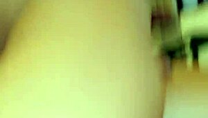 Babysitter Bathing, I Start Sucking Her Passionately