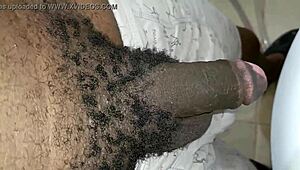 Arab Peeing Action That Drives You Wild!