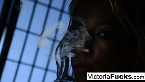 Victoria flaunts her long legs and stunning ass while smoking. She’s a total babe with a nude solo vibe.