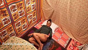 Yo, this Indian girl’s blowjob earns her a wild ride!