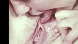Vintage Lesbian Cunnilingus Session