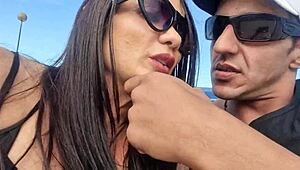 De boa na praia de Copacabana, got the full action on XV Red?