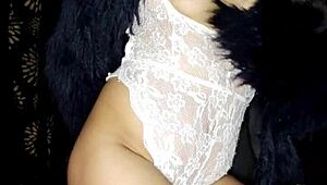 Bluee flashes tits and masturbates to squirting cumshot!