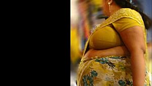 अरे, देखो इस बस्टी इंडियन आंटी की गजब की कर्व्स! बिल्कुल अविश्वसनीय!