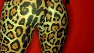 Sexy Dani Daniels Fingers Her Tight Wet Pussy