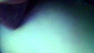 Chupando gostosinho peitos naturais vem grava comigo sigilo total