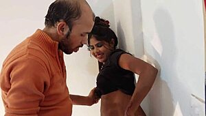 Hey, beautiful woman, wanna hardcore fuck with deshi couple tonight?