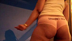 Ashli shakes her booty high in the sky during striptease