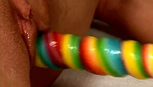 i love watching these hot teens play with dongs