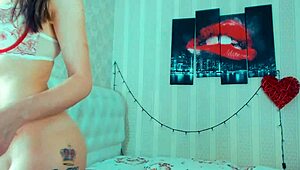 Hey, I’m obsessed with her innocent little smile on webcam cosplay.