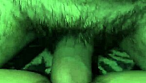 เฮ้ย ผู้ชายอีกคนเย็ดเมียหีโค้งของกู ฉีดน้ำแตกคาหีในสามเสี่ยงร้อนๆ