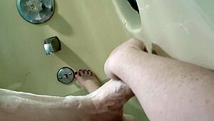 Wash Those Pretty Feet!