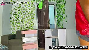 lady in red masturbates with tattoo in african couple scene