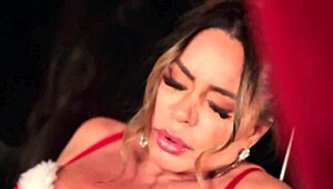 cléo cadillac getting plugged in the bathtub, driving me wild with luizamar cato