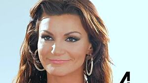 Cougar prosperosa Becky Bandini gestisce il cazzo enorme di Alex Legend