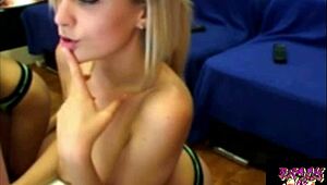 i'm doing a live cam show with an exploding dildo